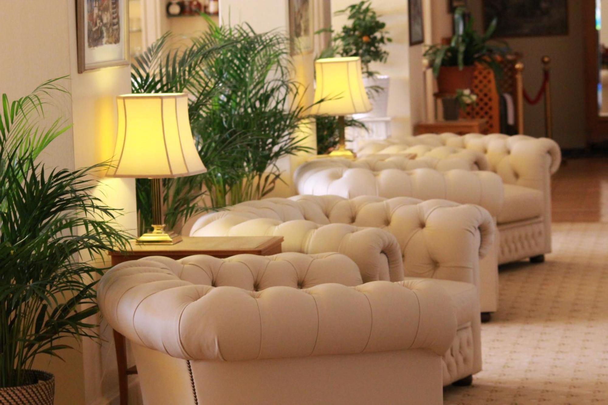 Golf Hotel René Capt Montreux Buitenkant foto